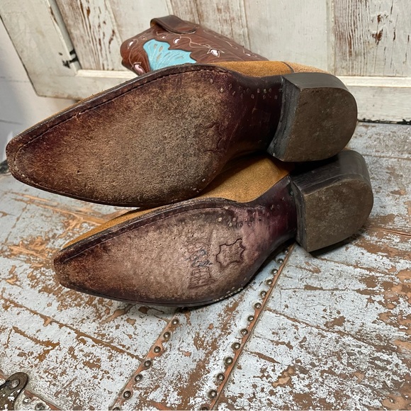 Caborca Butterfly Cowboy Boots - Picture 9 of 16